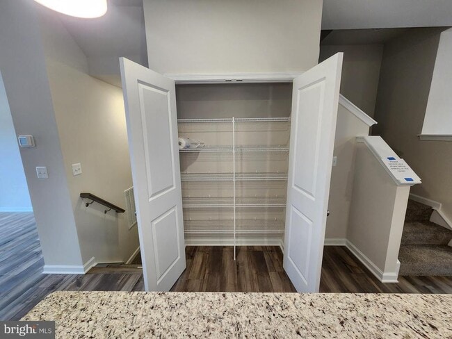 Building Photo - 117 Canning Rd