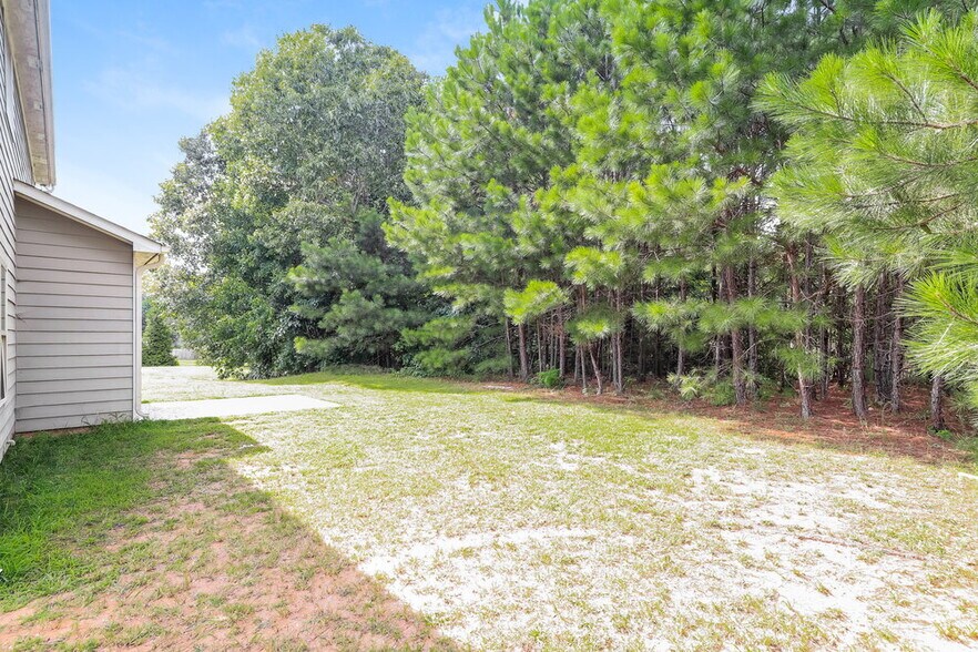 Building Photo - 50 Vivid Ln