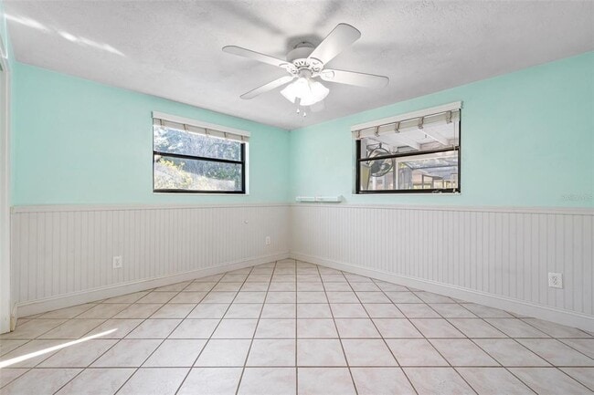 Building Photo - 4030 S Mark Dr