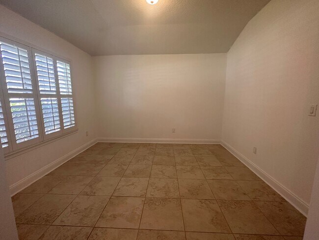Building Photo - 86153 Sand Hickory Trail