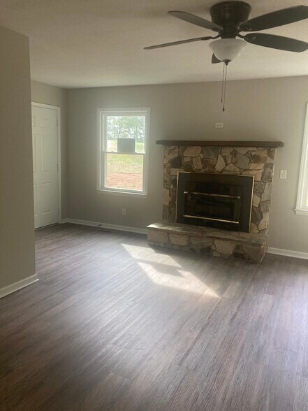 Building Photo - 6717 Monnett Rd