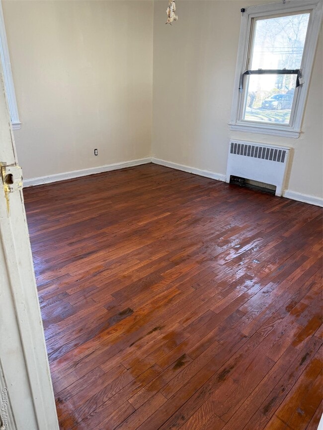 Building Photo - 650 Winthrop Dr