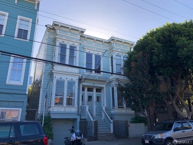 Building Photo - 3339 20th St