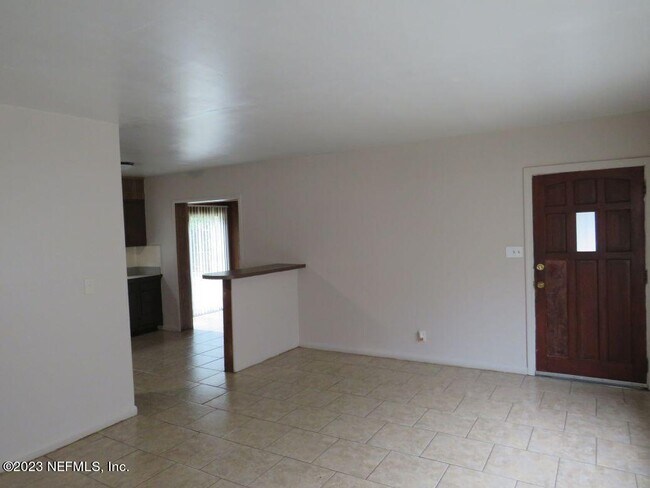 Building Photo - 4828 Lambing Rd
