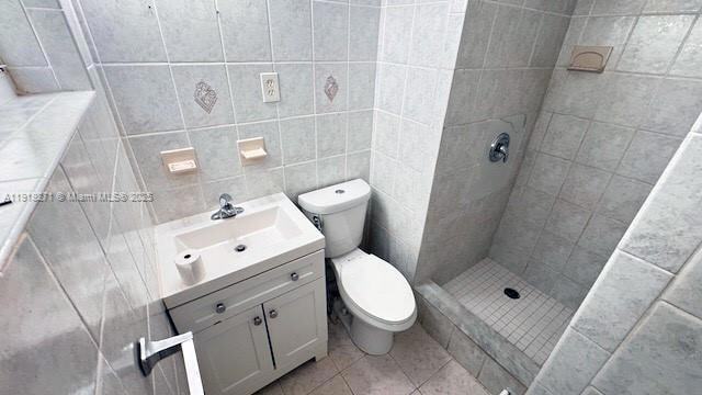 Building Photo - 6980 Scott St