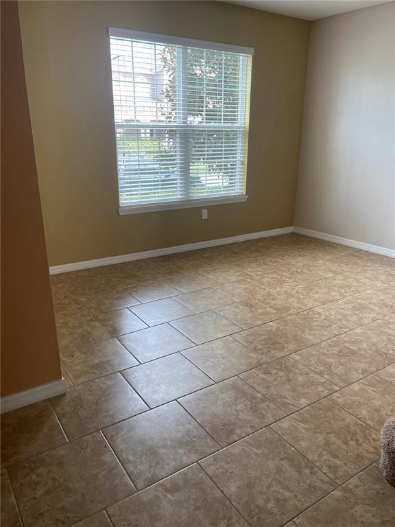 Building Photo - 1554 Softshell St
