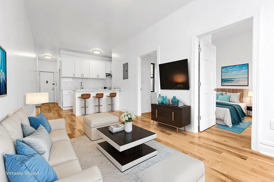 Primary Photo - 160 Waverly Pl