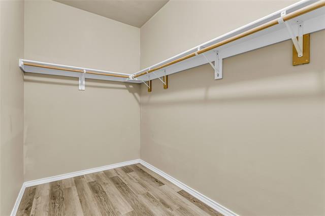 Building Photo - 2029 Shady Glen Trail