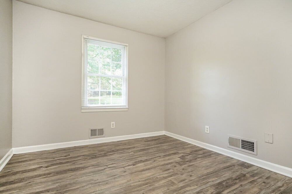 Building Photo - 1589 Cherry Hill Ln SW