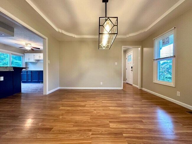 Building Photo - Stunning Single-Family Home with Plenty of...