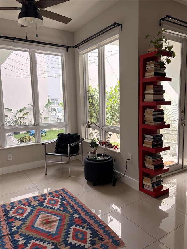 Building Photo - 10416 NW 66th St