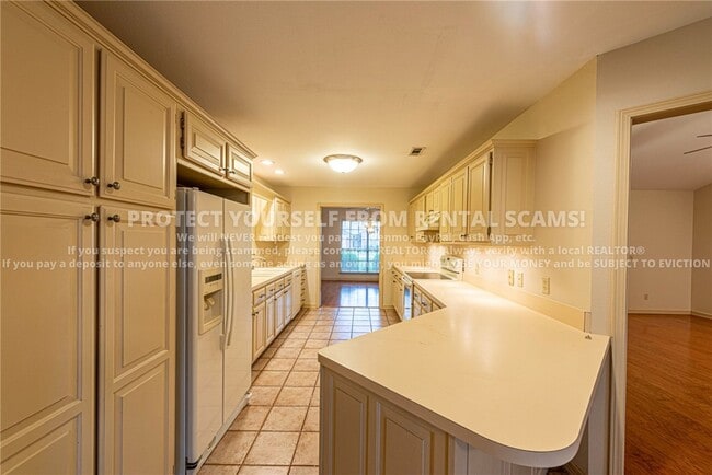 Building Photo - 288 Countryside Dr