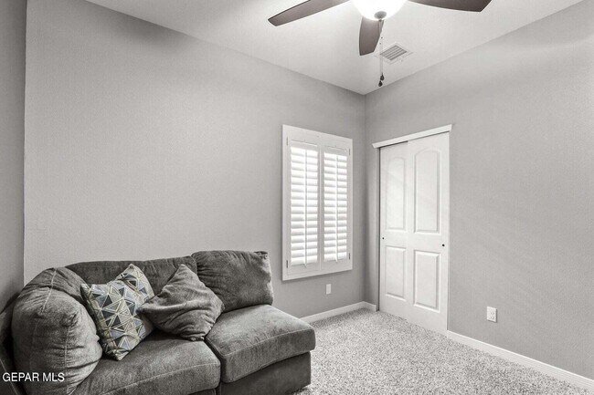 Building Photo - 4541 Mark Avizo