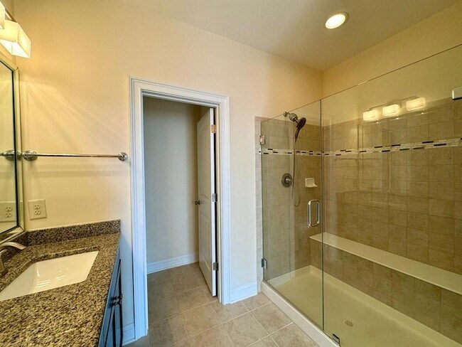 Building Photo - 563 Balsam Fir Dr