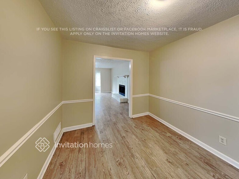 Building Photo - 3739 Bomar Rd