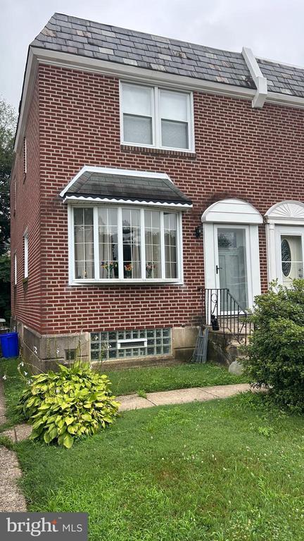 Primary Photo - 7615 Burholme Ave