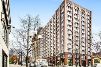 Building Photo - 201 Yesler Wy