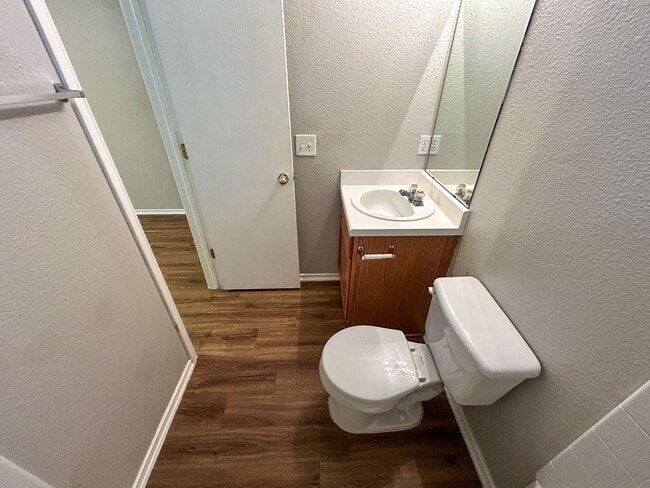 Building Photo - Cozy 3/2 in McKinney Park East