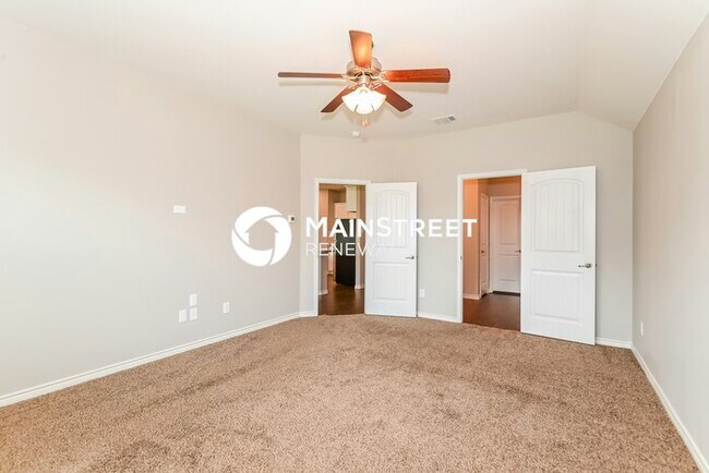 Building Photo - 4 Bedroom Pet-Friendly Home in FATE, TX with Main Street Renewal