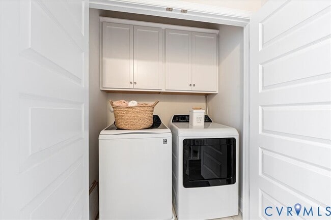 Building Photo - 4300 Dominion Frst Cir