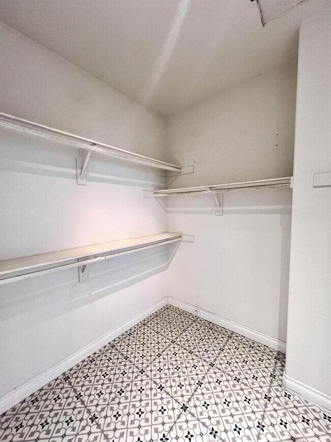Building Photo - 45354 Tesiben Ct