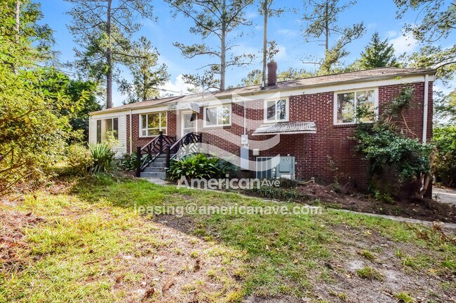 Building Photo - 1820 N Beltline Blvd