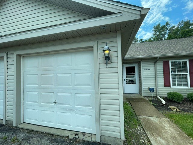 Building Photo - 2 bedroom 2 bath Condo