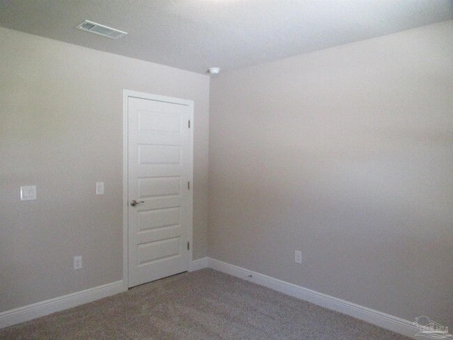 Building Photo - 7797 Ira Dr
