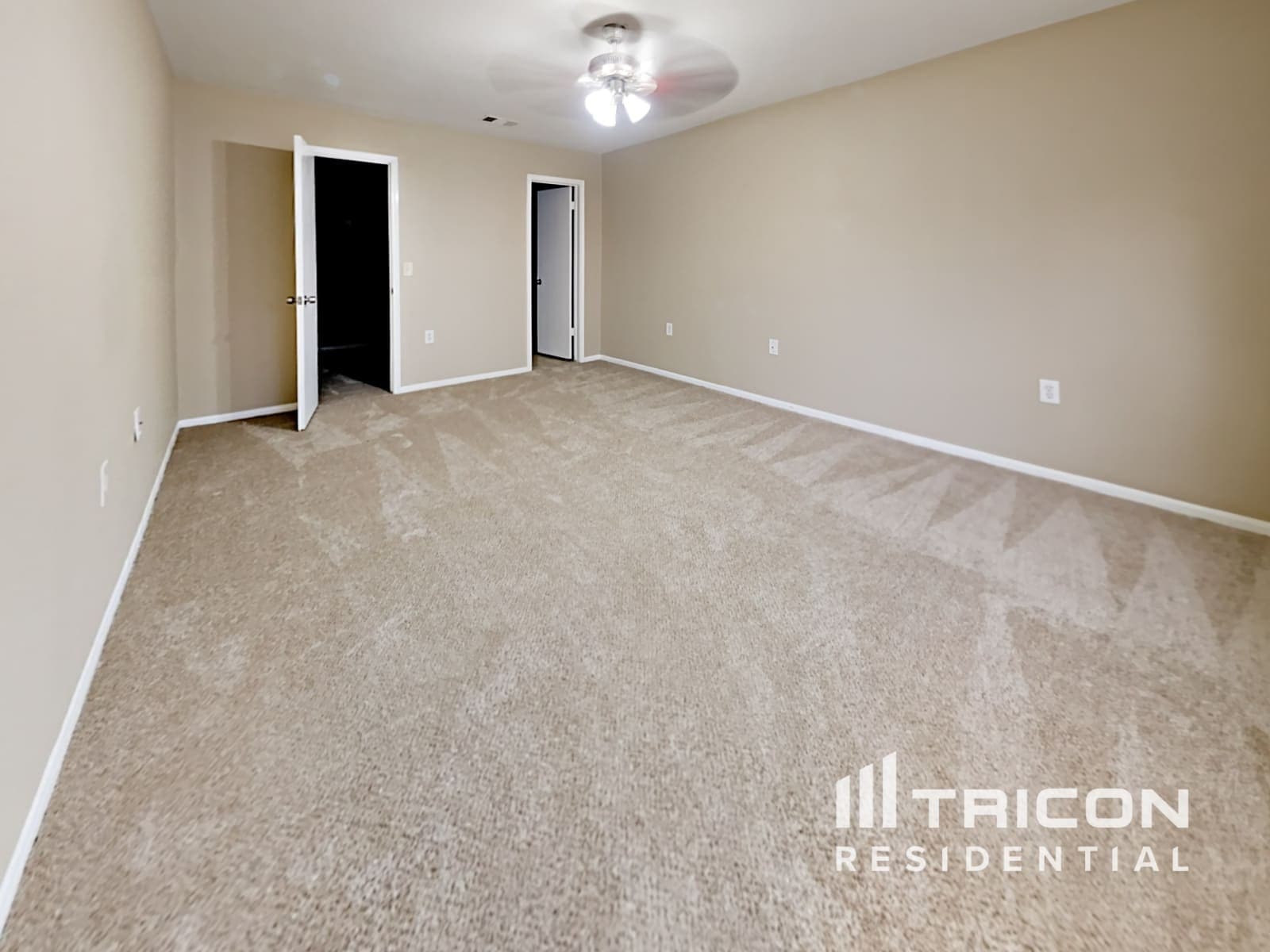 Building Photo - 14615 Hillside Ridge