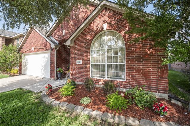 Building Photo - 6704 Longhorn Trail