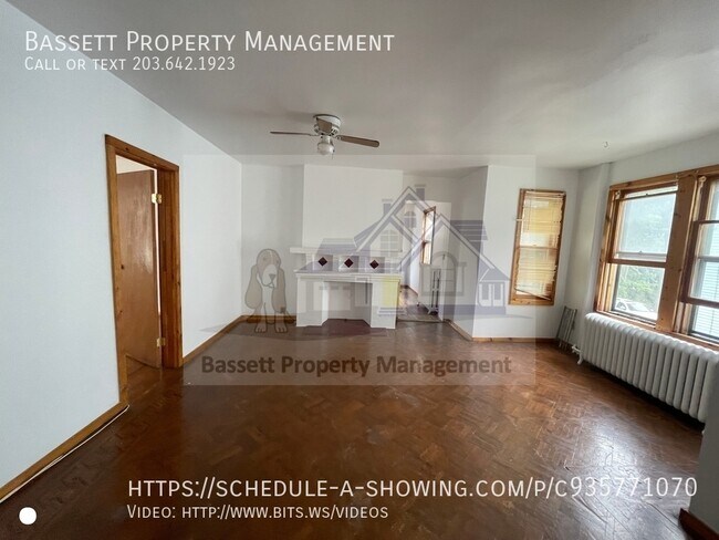 Building Photo - 617 Elm St