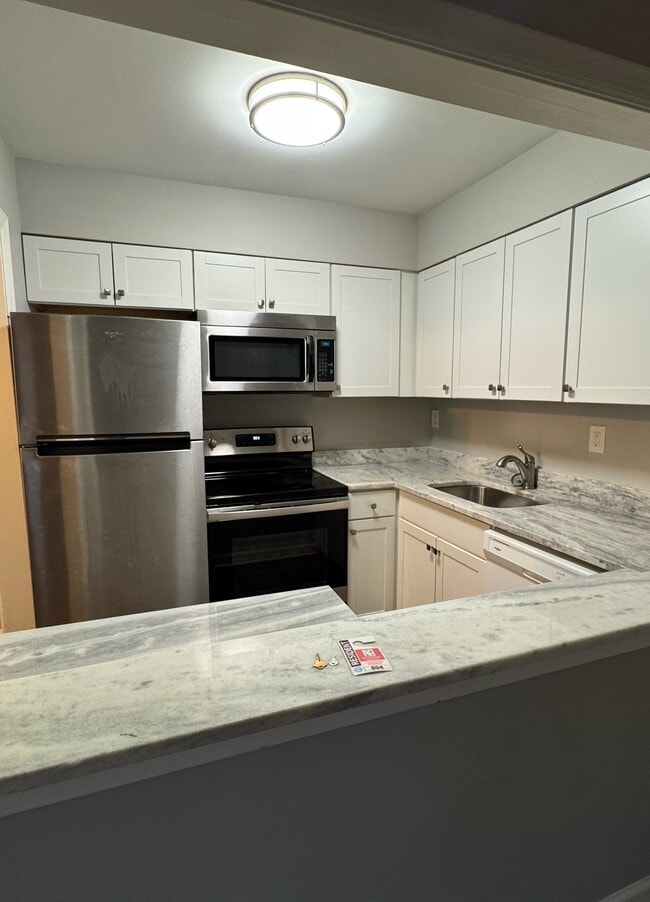 Primary Photo - The Charlotte