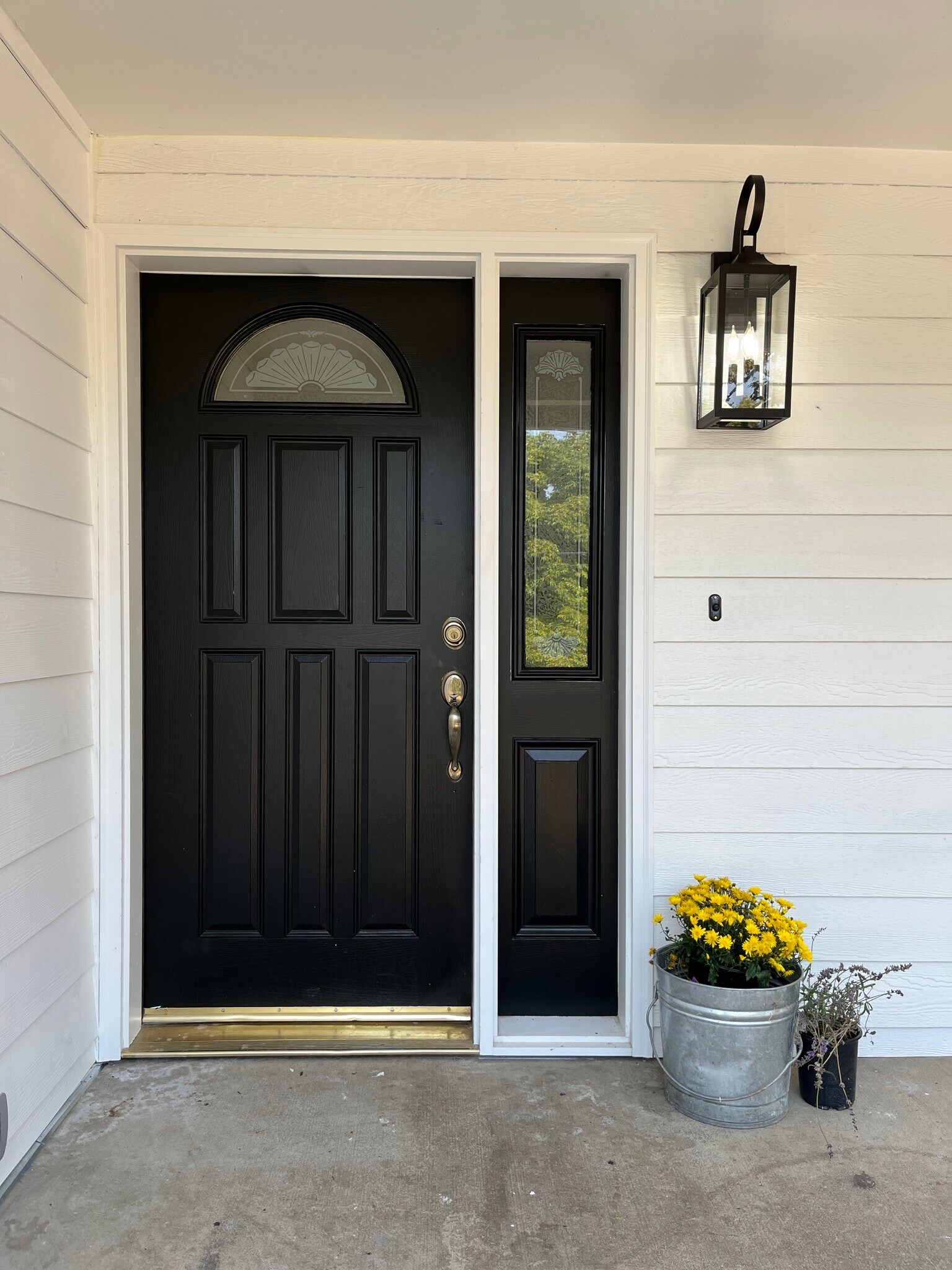 Front Door - 2143 SE Douglas Ave