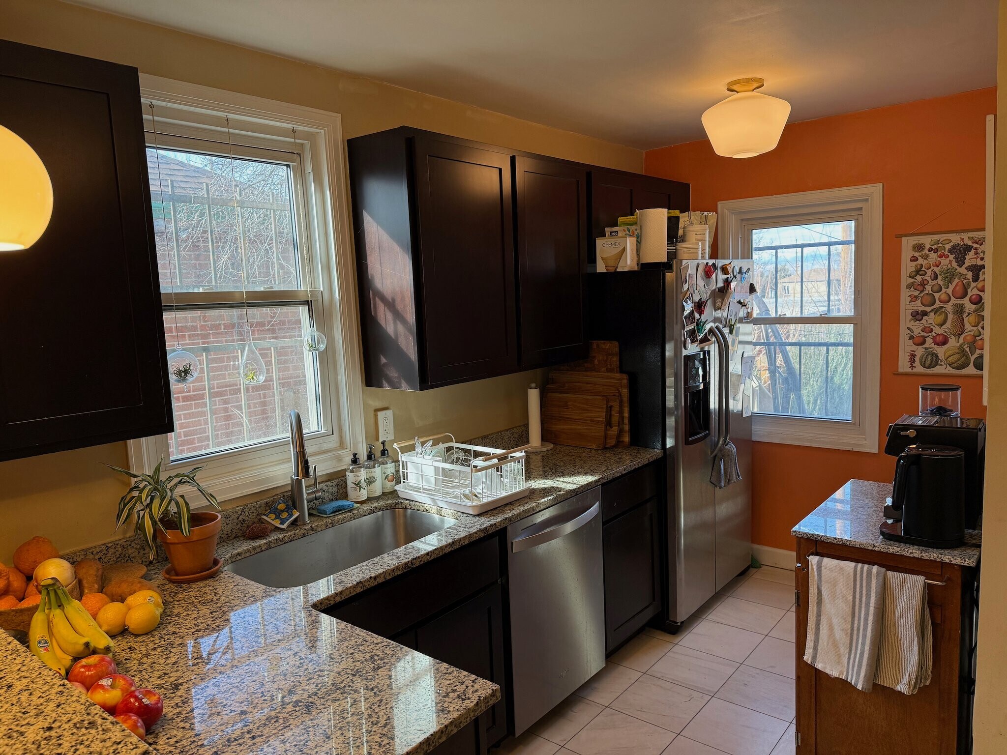 Building Photo - 3423 St Paul St