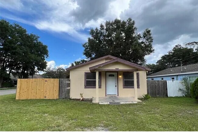Primary Photo - 1260 Depugh St