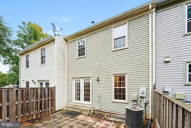 Building Photo - 5502 Lakewhite Ct