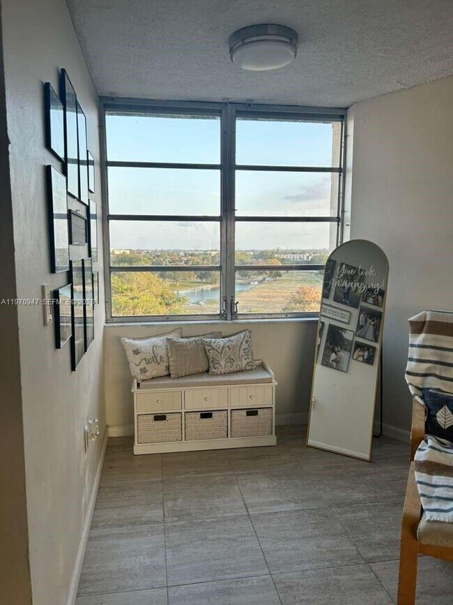 Building Photo - 6911 Environ Blvd