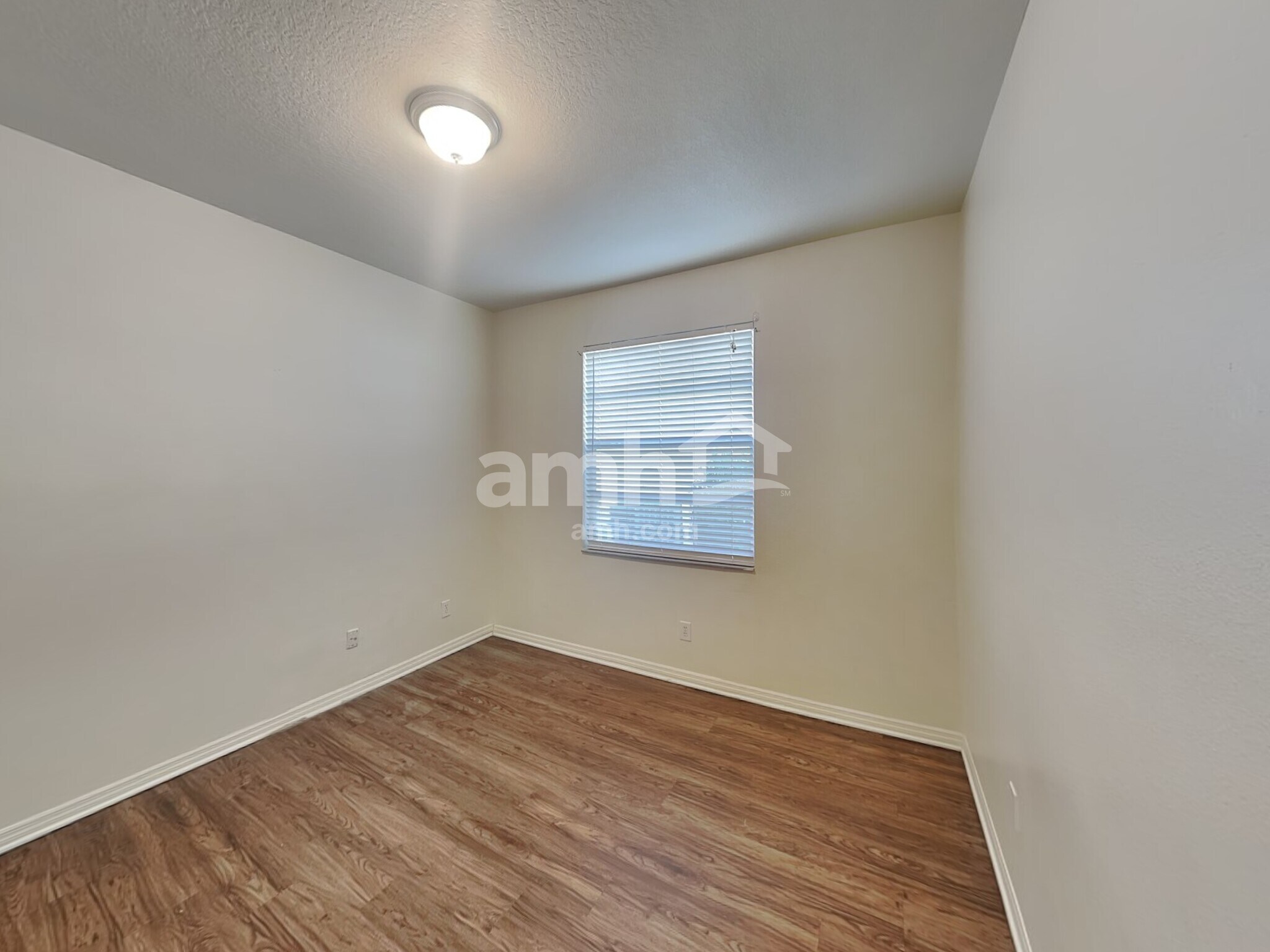 Building Photo - 9303 Heritage Oak Ct