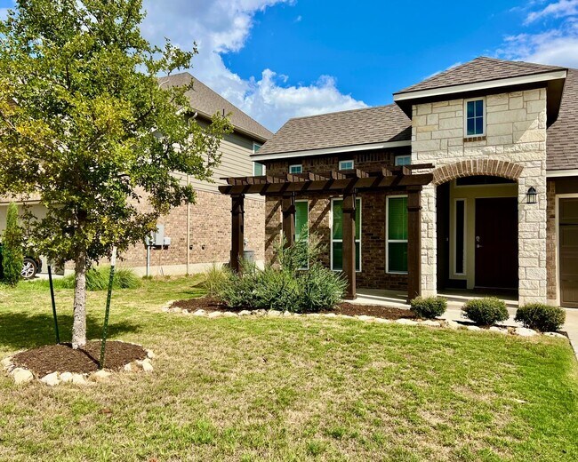 Primary Photo - Charming 3-Bedroom Home with Spacious Yard...