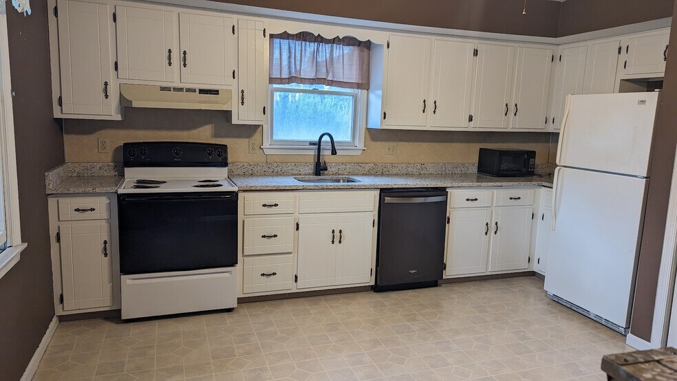 Building Photo - 21 Rosemont Ct