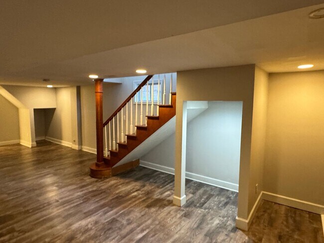 Building Photo - 1614-1616 S 4th St