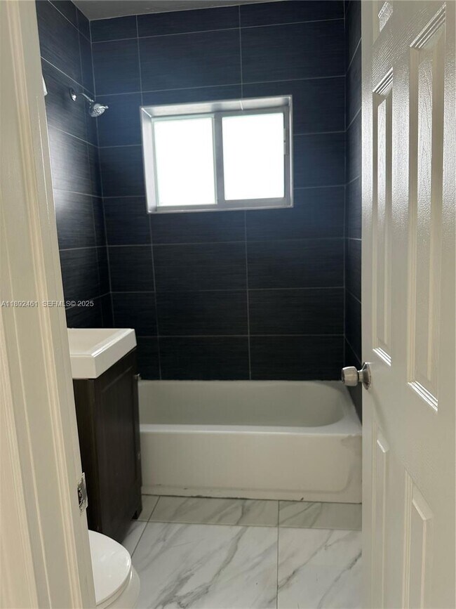 Building Photo - 7003 NW 6th Ave