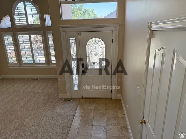 Building Photo - 941 Fremont Rd