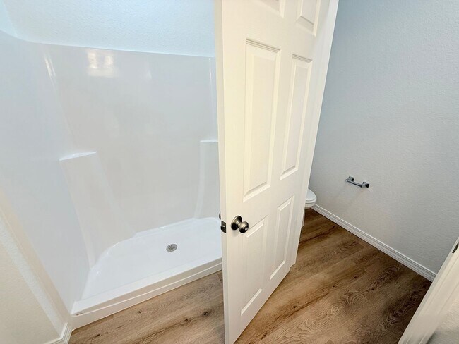 Building Photo - Spacious 4-Bedroom Home - New Construction