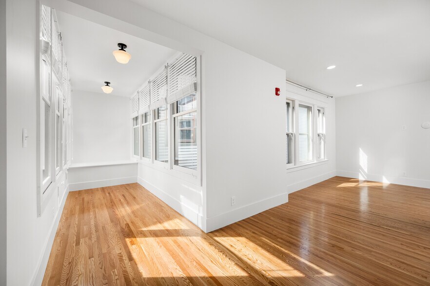 Building Photo - 349 Elmwood Ave