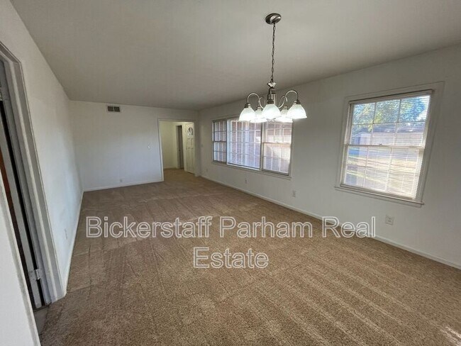 Building Photo - 4255 Carlene Dr