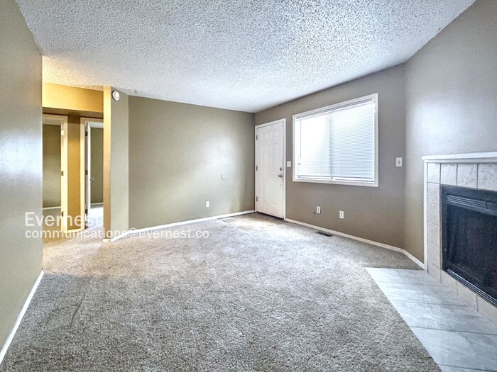 Building Photo - 1185 Mazatlan Cir