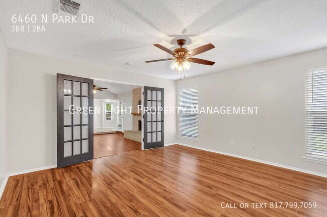 Building Photo - 6460 N Park Dr