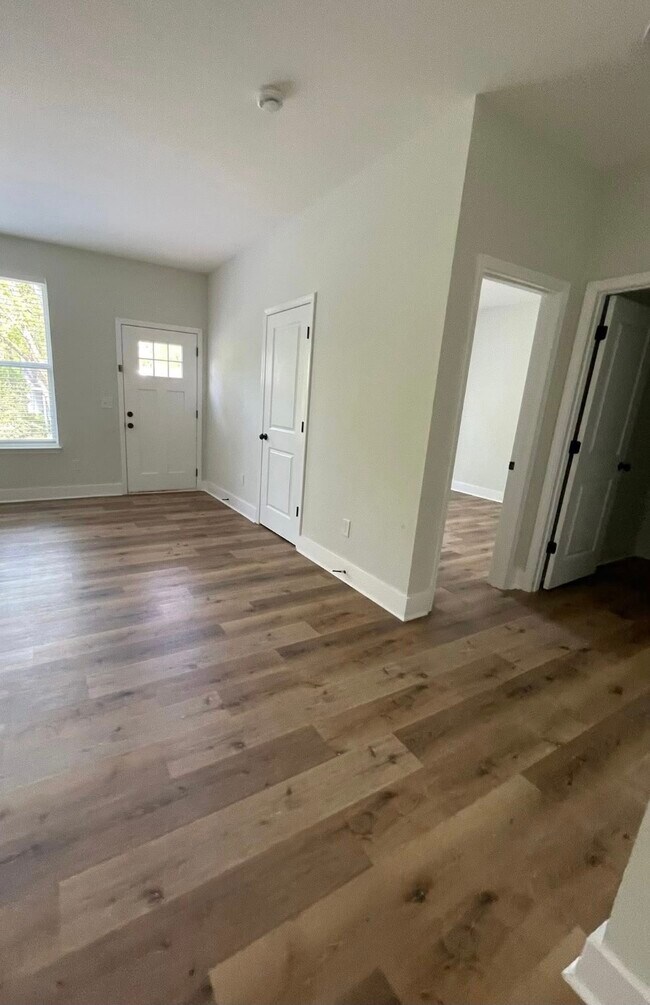 Building Photo - 119 Stevenson St