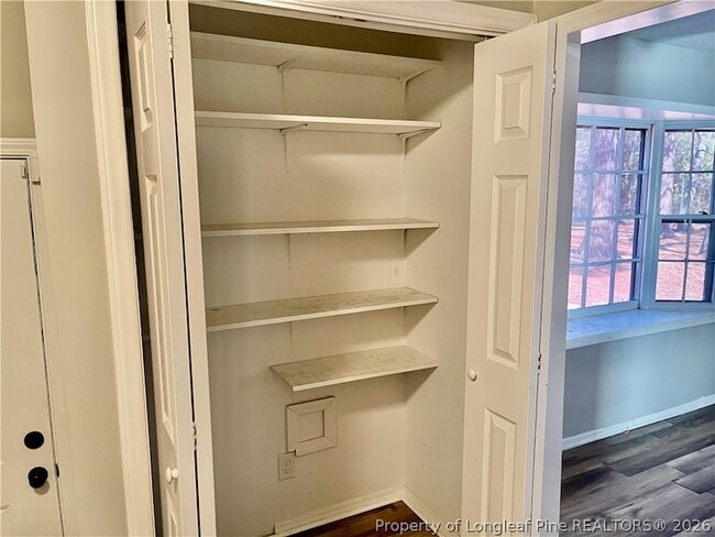 Building Photo - 1543 Boros Dr